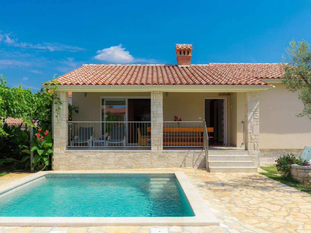 Holiday Home Goldi - Voj512 By Interhome Mednjan Exterior photo